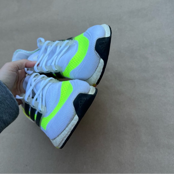 Adidas Ultraboost 21 Man Solar Green Neon White Black Yellow FY0377 Size 7.5 - Picture 9 of 15